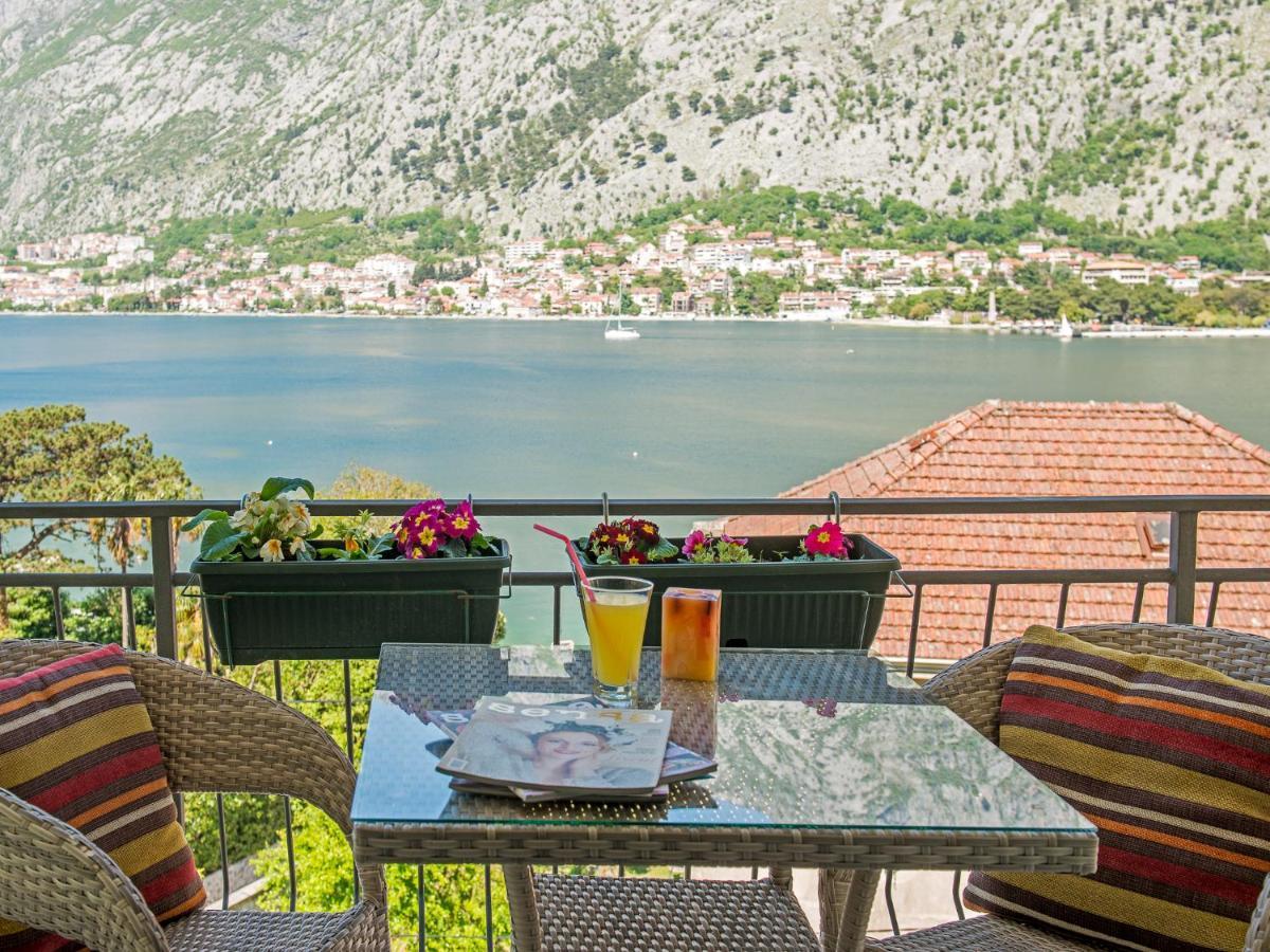 Green Home Apartments Kotor Kültér fotó