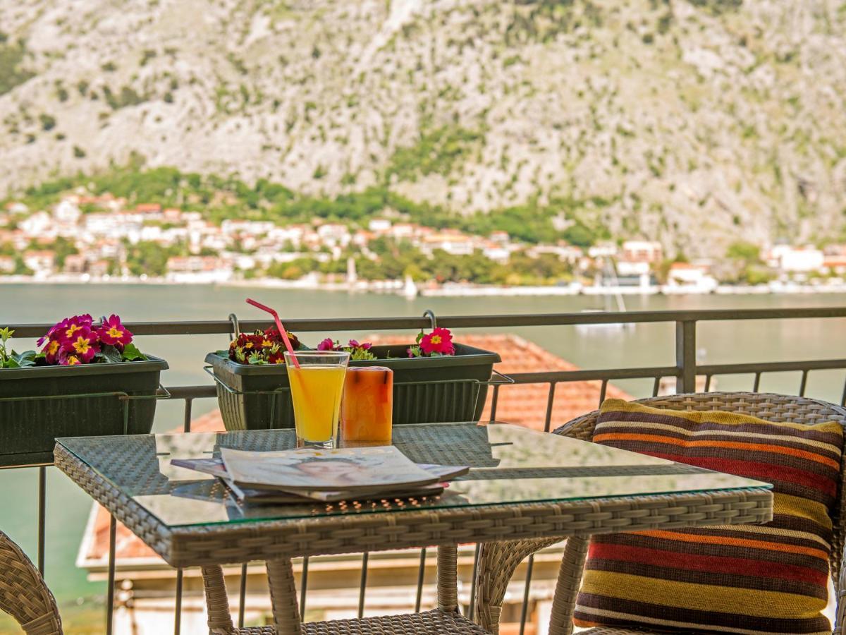 Green Home Apartments Kotor Kültér fotó