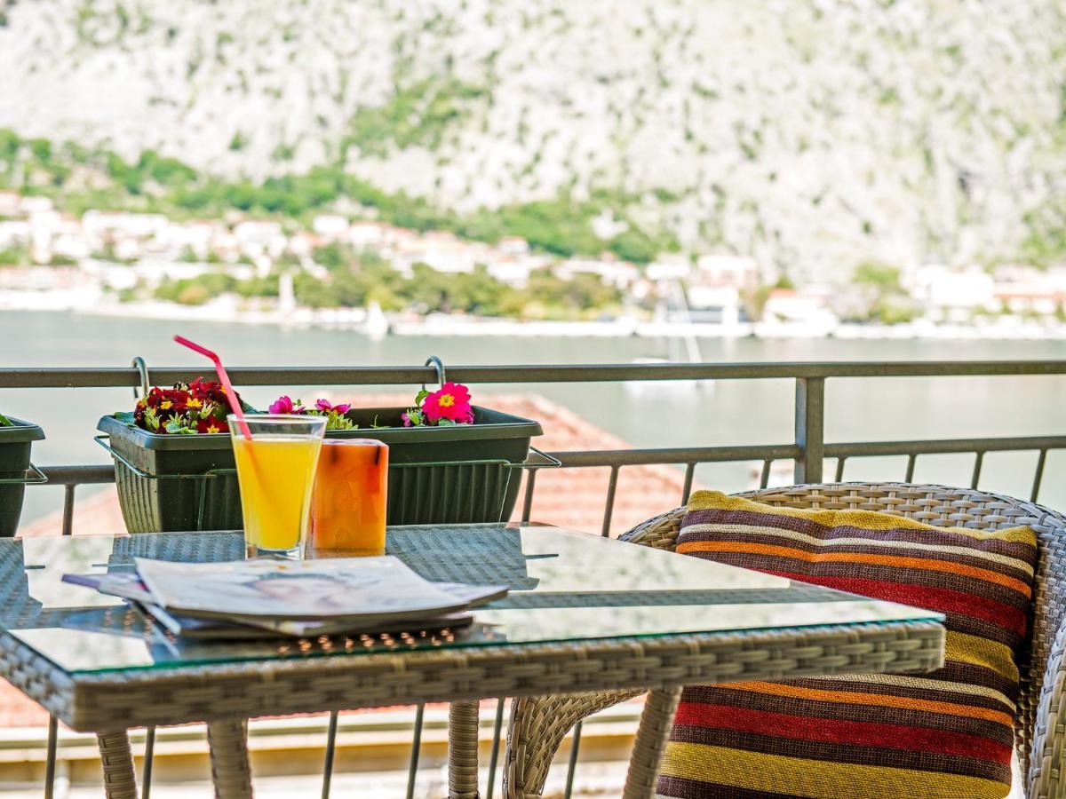 Green Home Apartments Kotor Kültér fotó